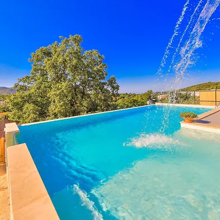 Seral Villa Kaş